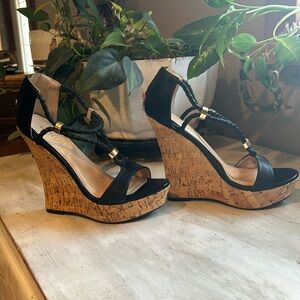 Women’s like new size 7.5 black wedge sandals